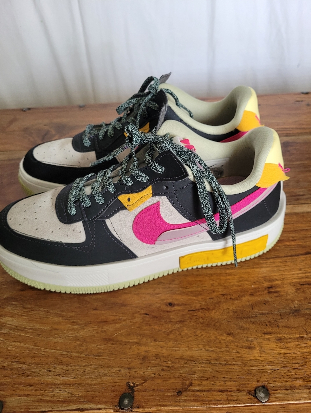 NIKE Air Force 1 Fontanka MC Sneakers Pink with Black Trim Size 7.5  Streetwear